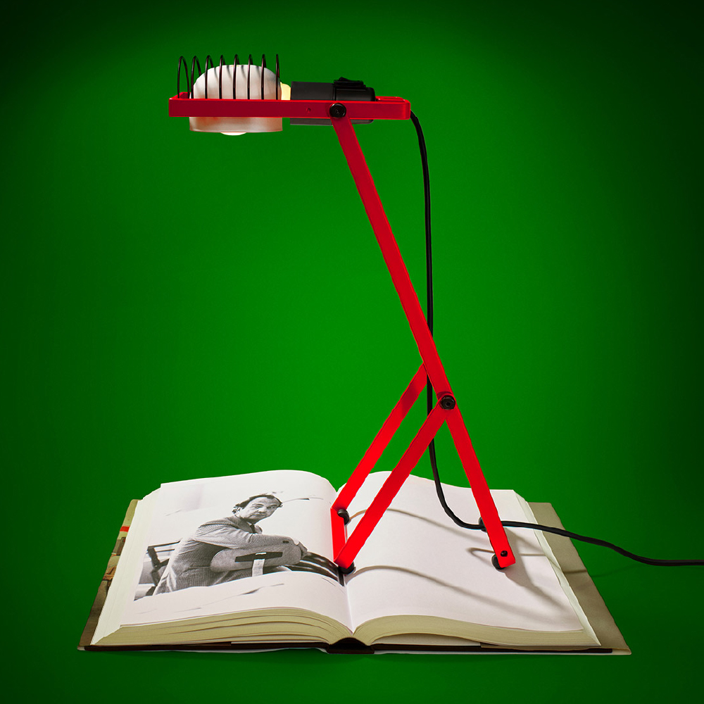 Sintesi Table Lamp by Artemide Table Lamps